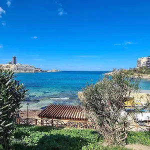 https://cozy-inside-city-beach-outside.qawrahotelsmalta.org