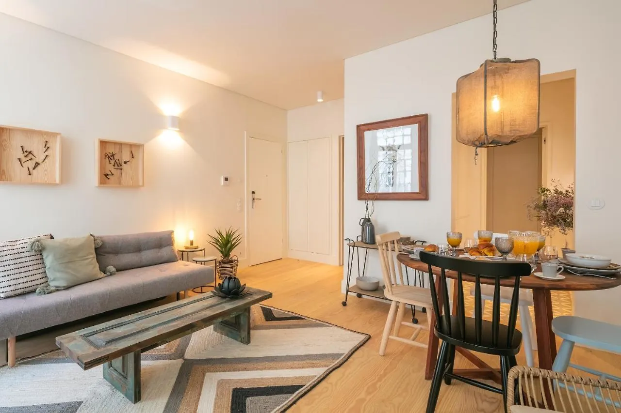 Almaria - Officina Real Apartments | Chiado Lisbona