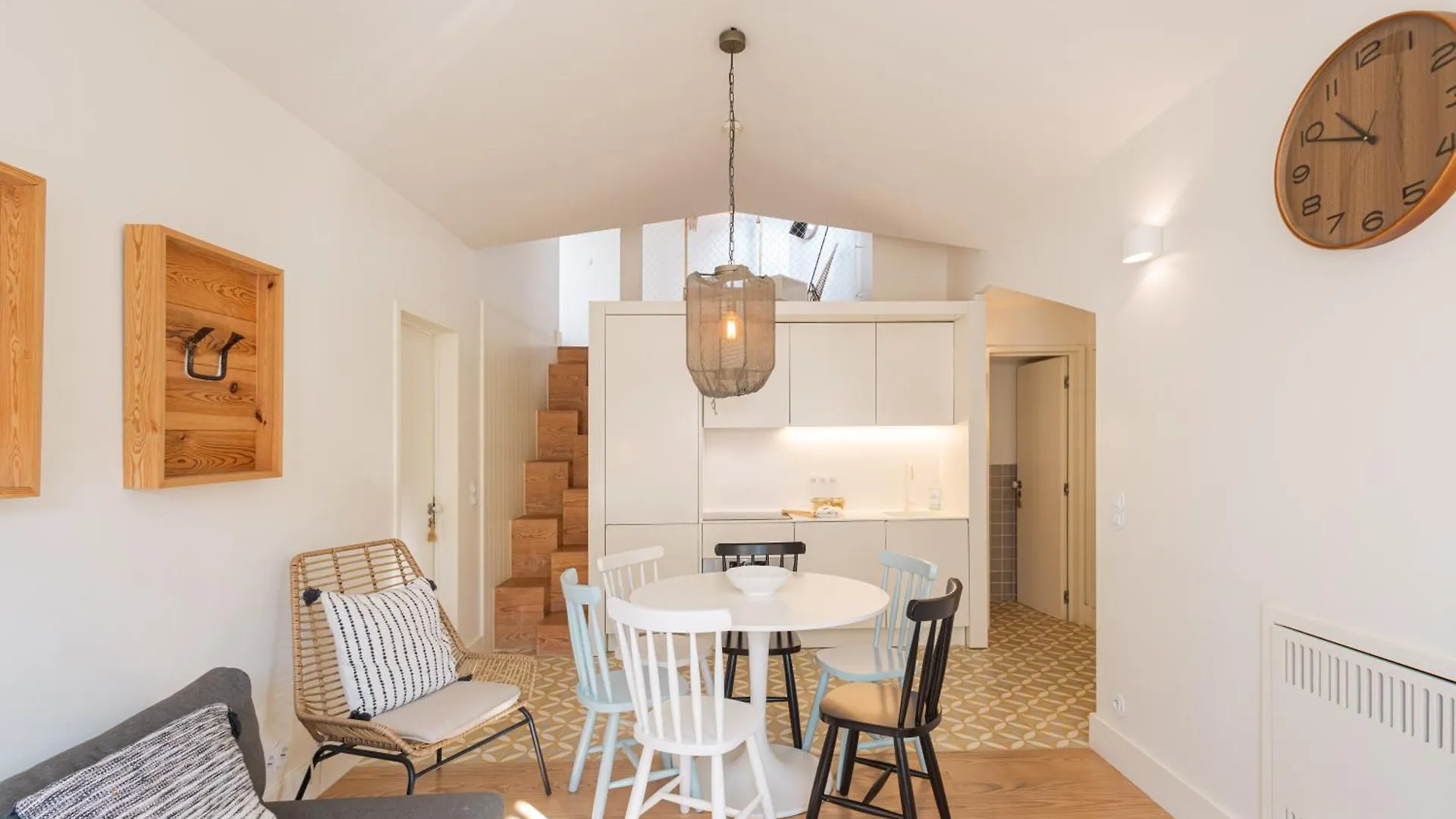Almaria - Officina Real Apartments | Chiado Lisbona Portogallo