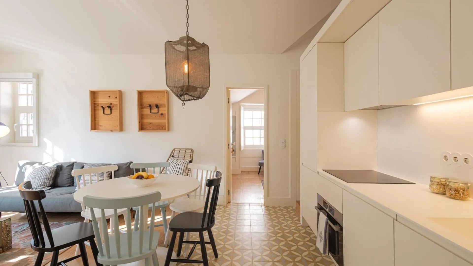Almaria - Officina Real Apartments | Chiado Lisbona