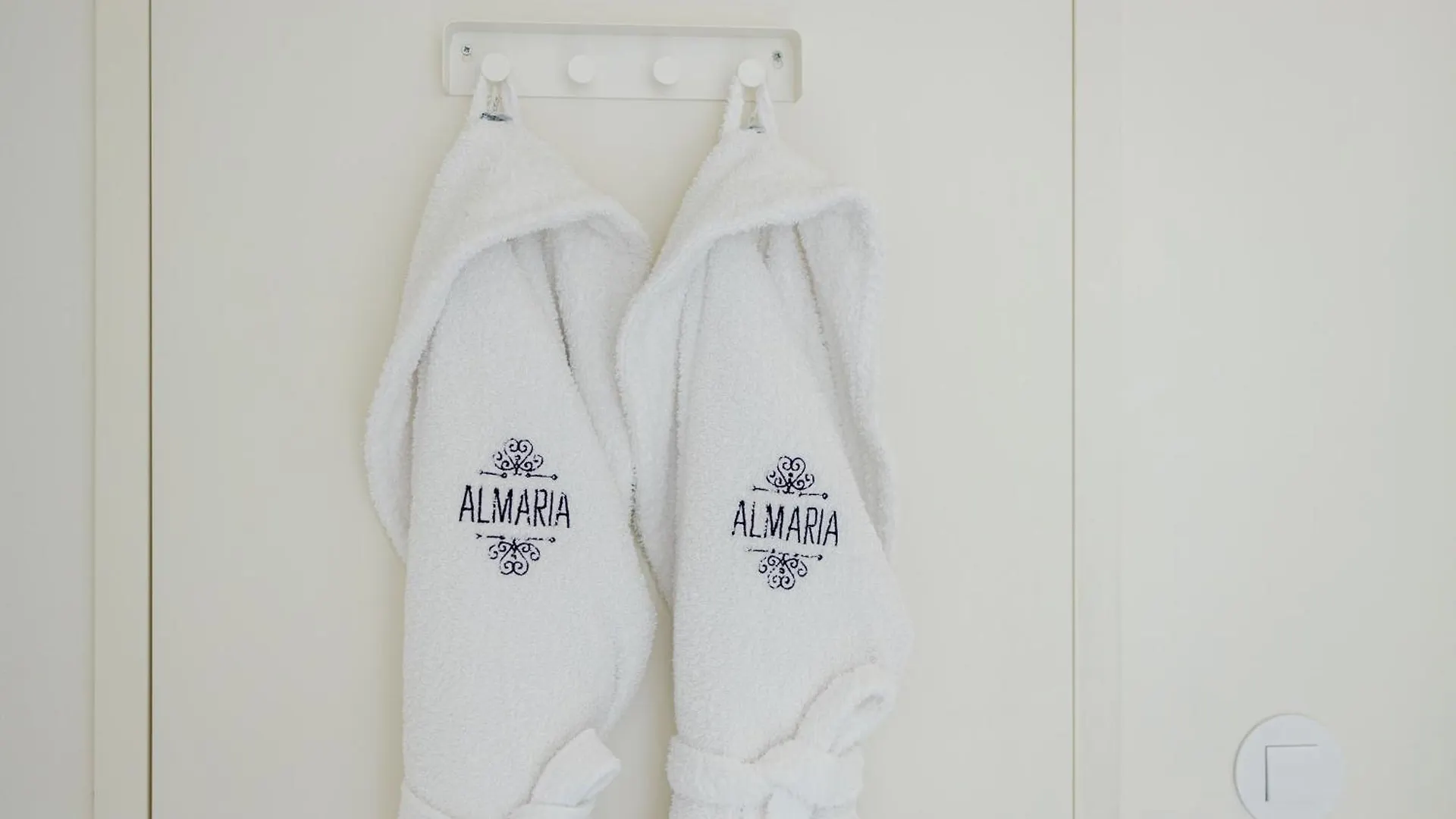 Almaria - Officina Real Apartments | Chiado Lisbona
