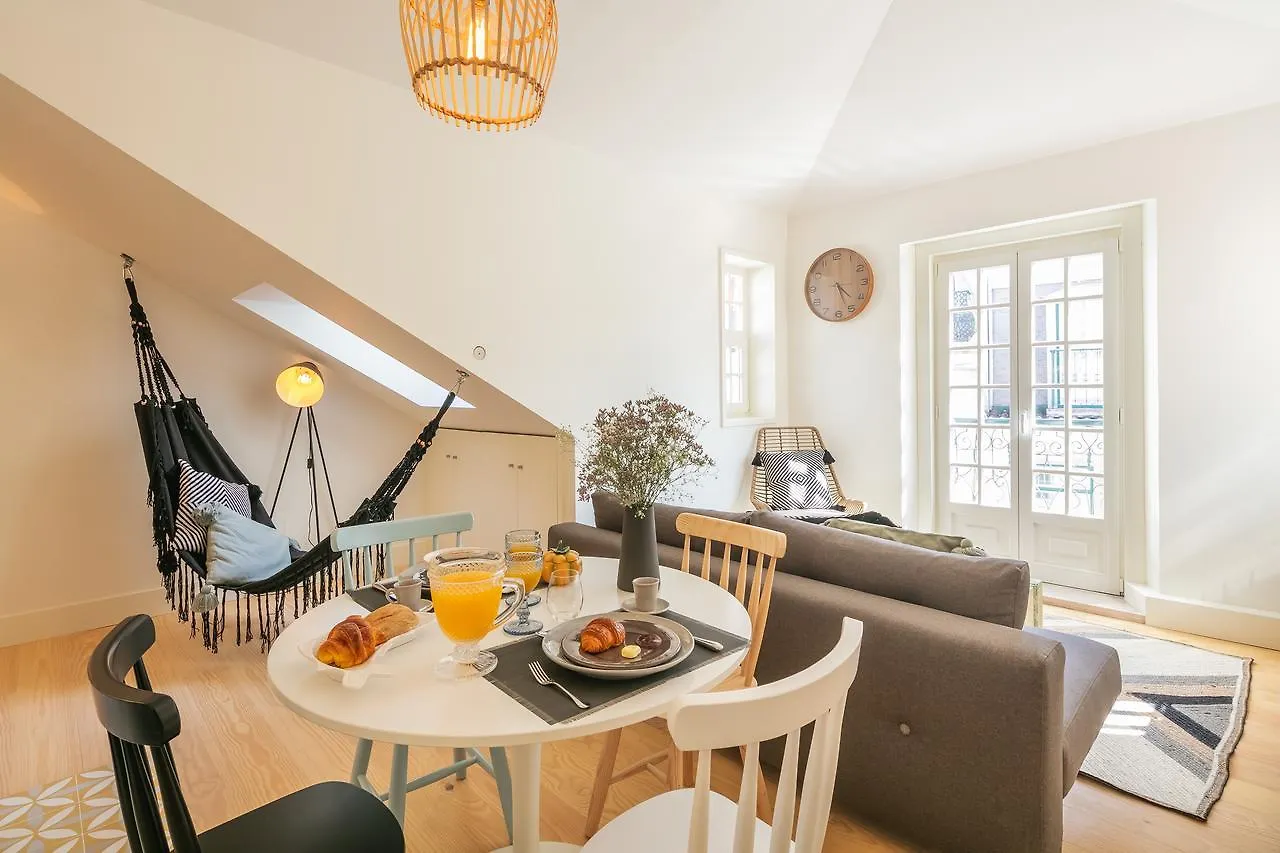 Almaria - Officina Real Apartments | Chiado Lisbona